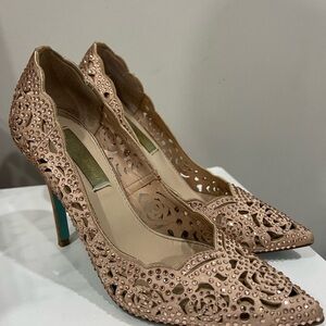 Betsy Johnson High heels